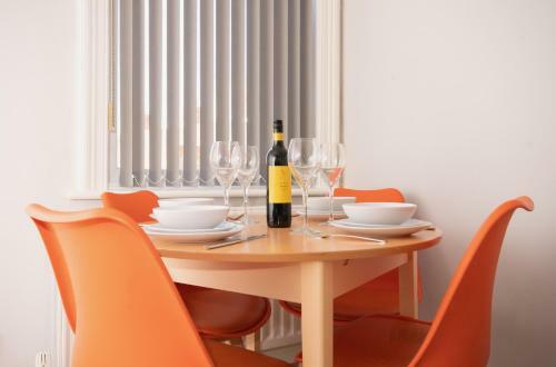 See "dwellcome Home Ltd" South Shields Seaside 2 Double Bedroom Apartment