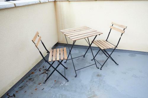 Convenient Apartment Available For Guests And Contractors Parking Wifi