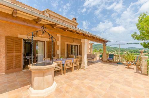 Villa Cerca De Cala Dor Con Piscina