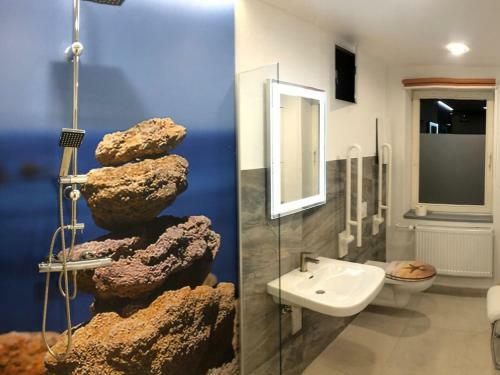 Cozy Apartment In Zeulenroda-triebes With Terrace
