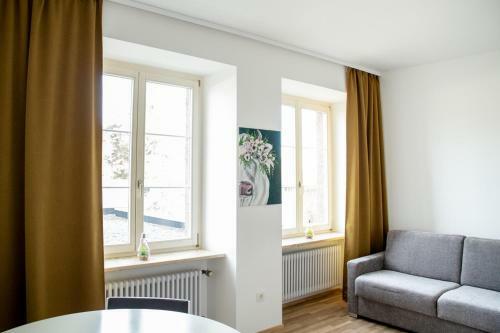 Moor Apartment 7