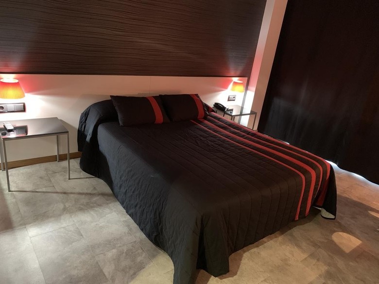 La Suite Hotel