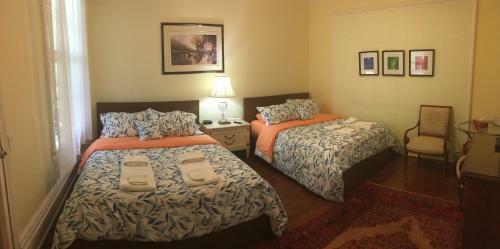 Toronto Garden Inn Bed & Breakfast