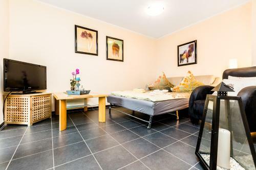 Design Apartment In K�ln Mit Terrasse