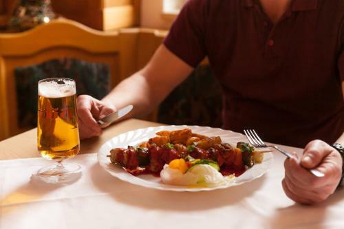 Hostal Pension & Gasthof "am Park" Ug