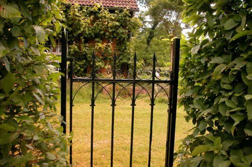 Hostal Privatzimmer Alte Schule