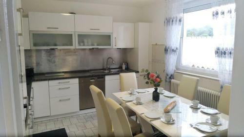 Apartamento Gro�e 130qm Ferienwohnung Mit Whirlpool