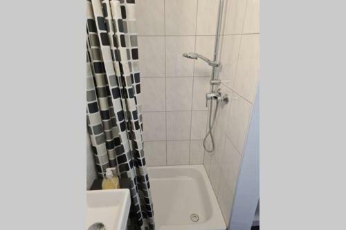 Apartamento Sympathische Ein-zimmer Wohnung (U-bahn Anschluss)