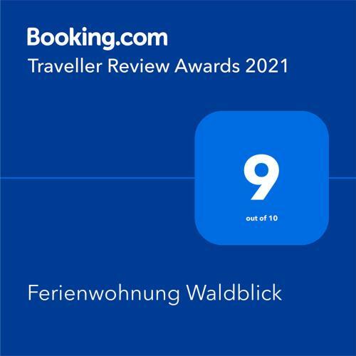 Apartamento Ferienwohnung Waldblick