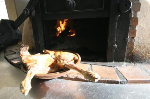 Hotel Asador H.m. Versus