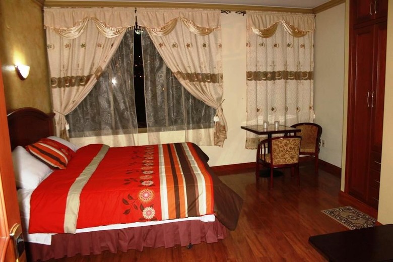 Hotel Golden Palace