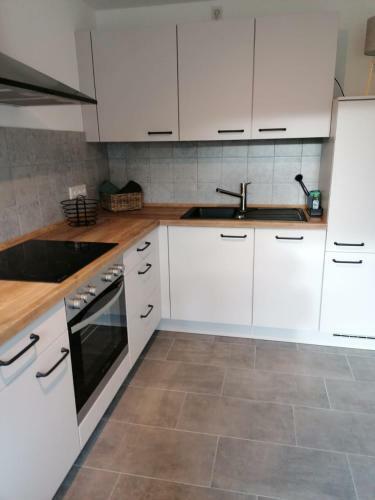 Apartamento Am Taubenhaus Fewo Spatzennest Neu