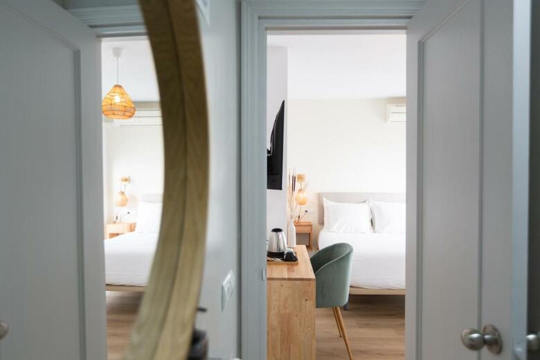 Hostal La Malague�a By Croma