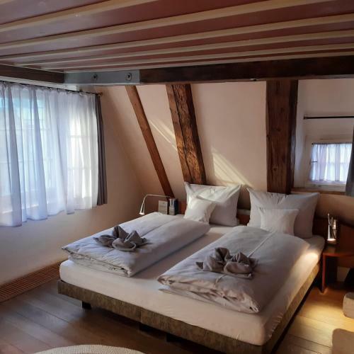 Hotel Schiefes Haus
