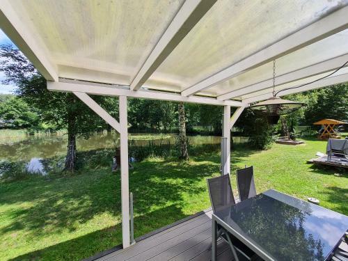 Ferienhaus Direkt Am Badesee Bungalow 11 Sch�nsee