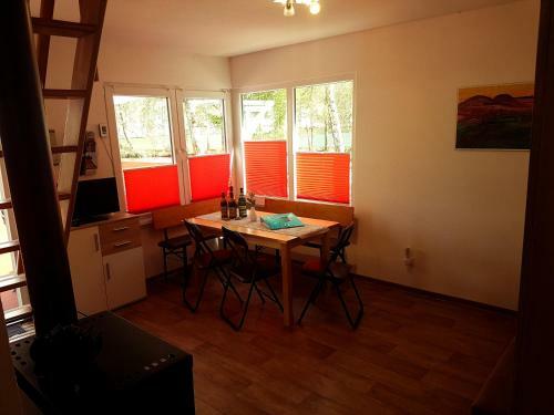 Ferienhaus Direkt Am Badesee Bungalow 11 Sch�nsee