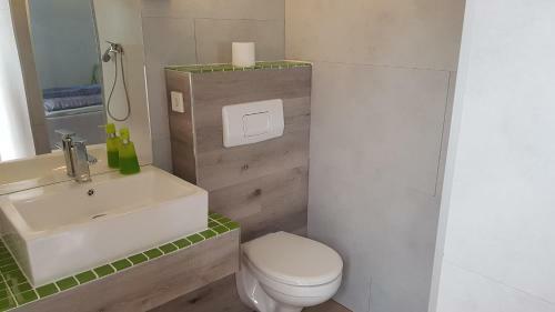 A40 Romantic Hoteliving