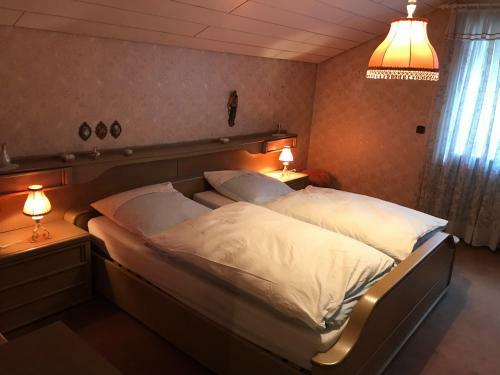 Hostal Gem�tliches G�stehaus!