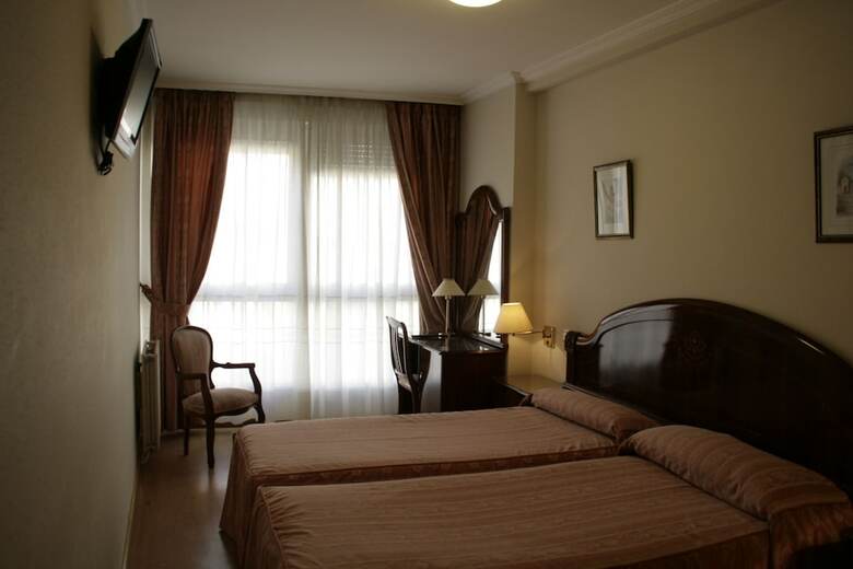 Hotel Alda Orz�n