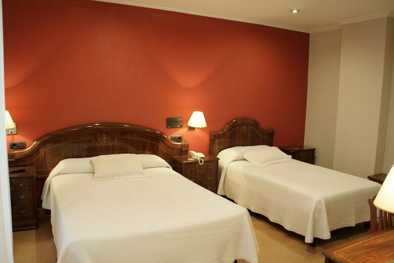 Hotel Alda Orz�n