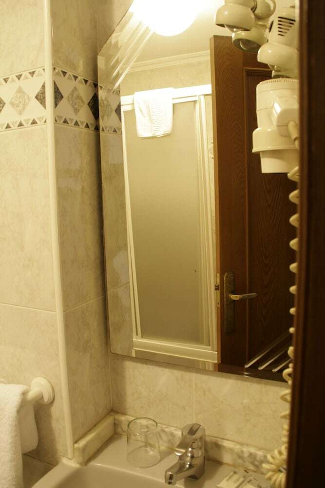 Hotel Alda Orz�n