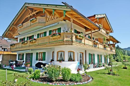Apartamento G�stehaus Christina -wallgau