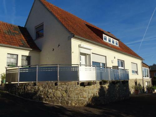 Spacious Apartment In Palzem Near River Moselle
