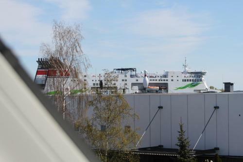 Apartamento Ferienwohnung Strom Ahoi - Warnem�nde Mit Wasserblick
