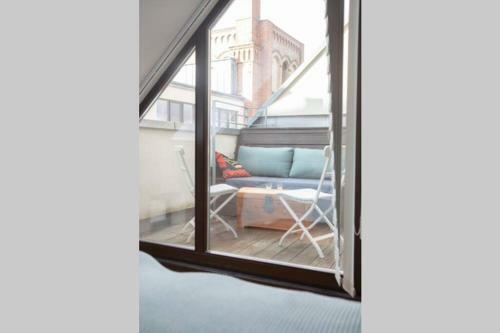 Apartamento Charmante, Ruhige Ferienwohnung Mit Balkon
