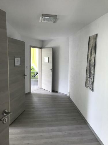 Hostal Bahnweg 9
