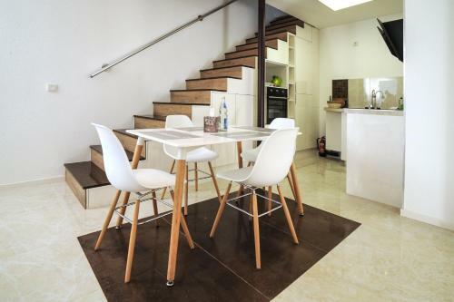 Designpension Idyll Nr 3 - Hotel Garni - Sennh�tte 1
