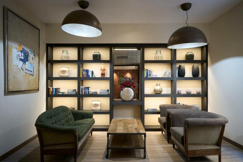Hotel Catalonia Born