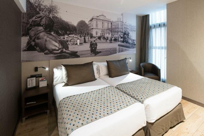 Hotel Catalonia Born