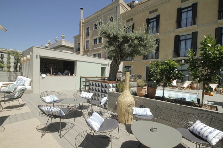 Hotel Oasis