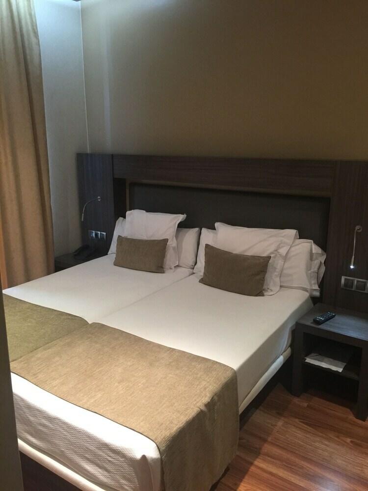 Hotel Oasis