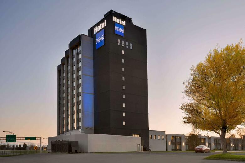 Hotel Travelodge Convention Centre By Wyndham Quebec