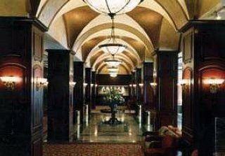 Hotel Marriott Chateau Champlain