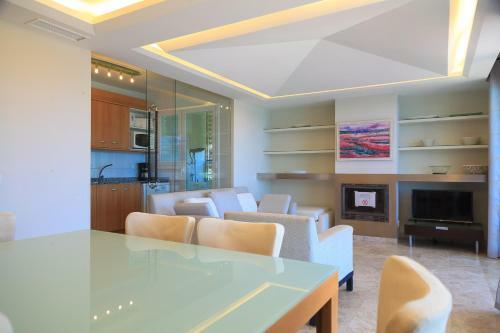 Apartamento Uhc Arinsal