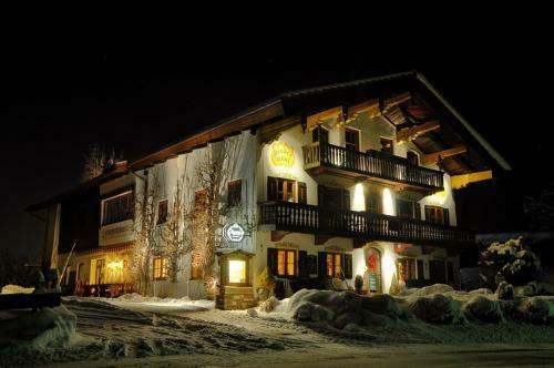 Landhotel Binderh�usl