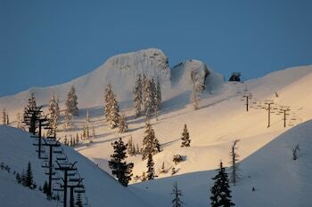 Hotel Squaw Valley Lodge