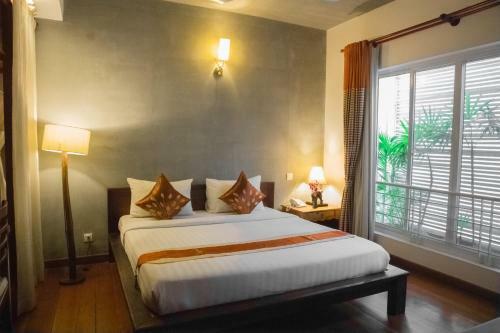 Hotel Away Villa Salt Phnom Penh