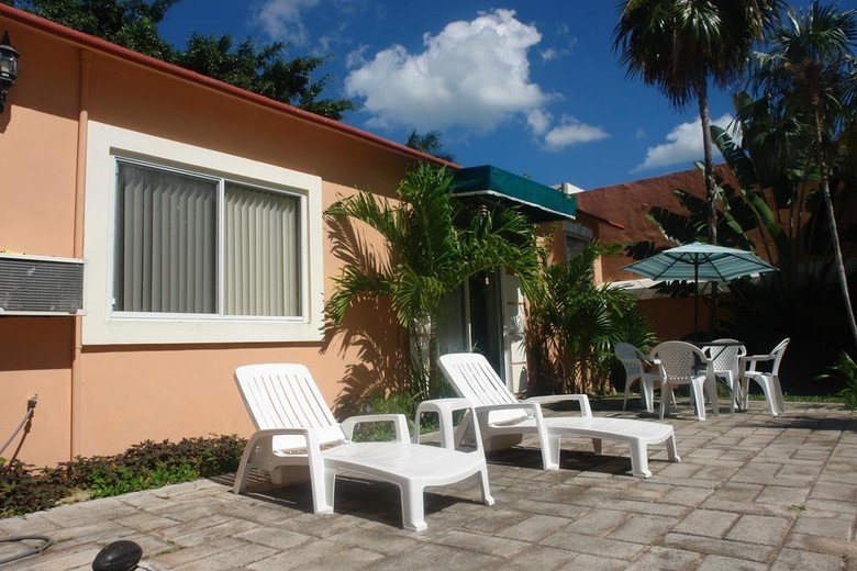 Hostal Residencia Los Encantos
