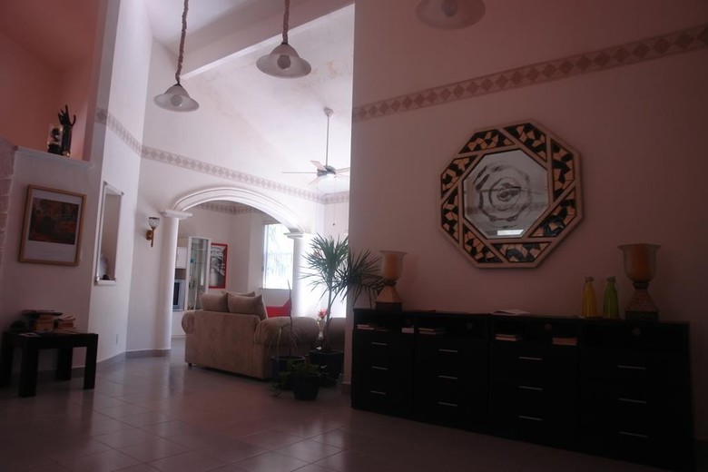 Hostal Residencia Los Encantos