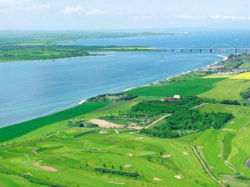 Apartamento Fewo-mit-terasse-u-garten-am-golfplatz