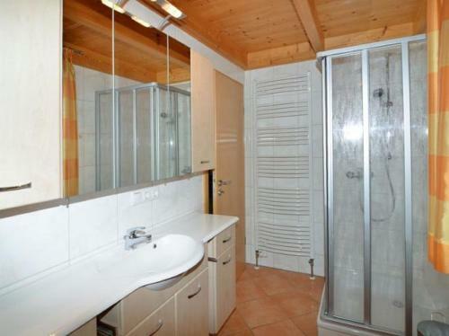 Apartamento Ferienwohnungen Und Ferienhaus Kronner