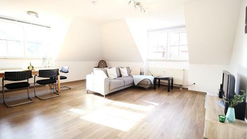 Apartamento Bright & Sunny Holiday-flat With Private Parking