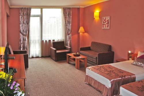 Hotel Real