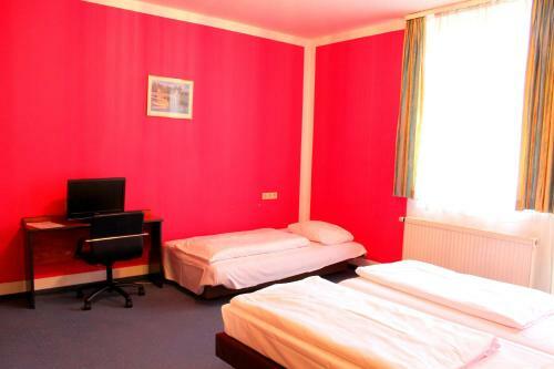 Hotel Merit
