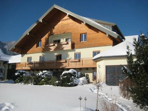 Hostal Pension Kreuzinger