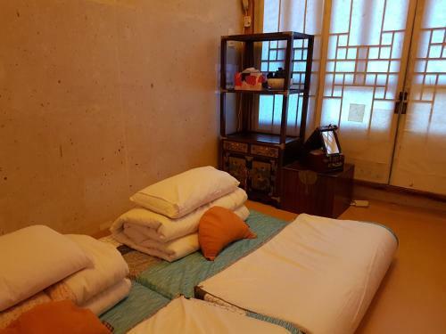 Hostal Soriwool Guesthouse